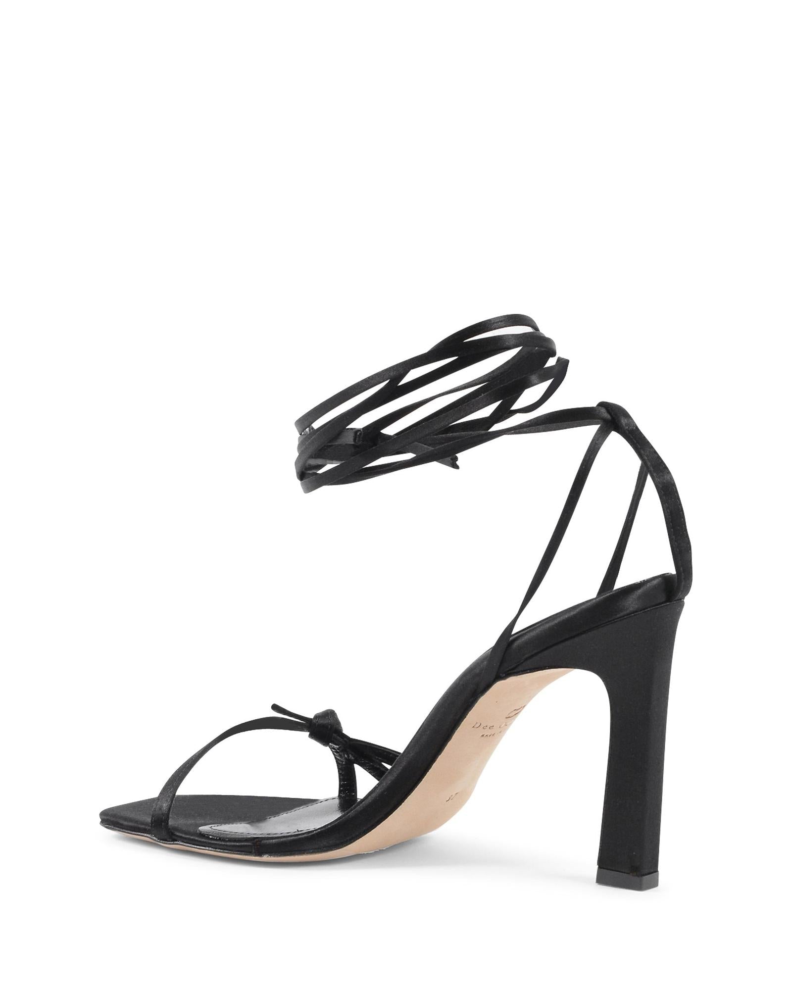 Dee Ocleppo Schwarze Sandalen mit Satinriemen