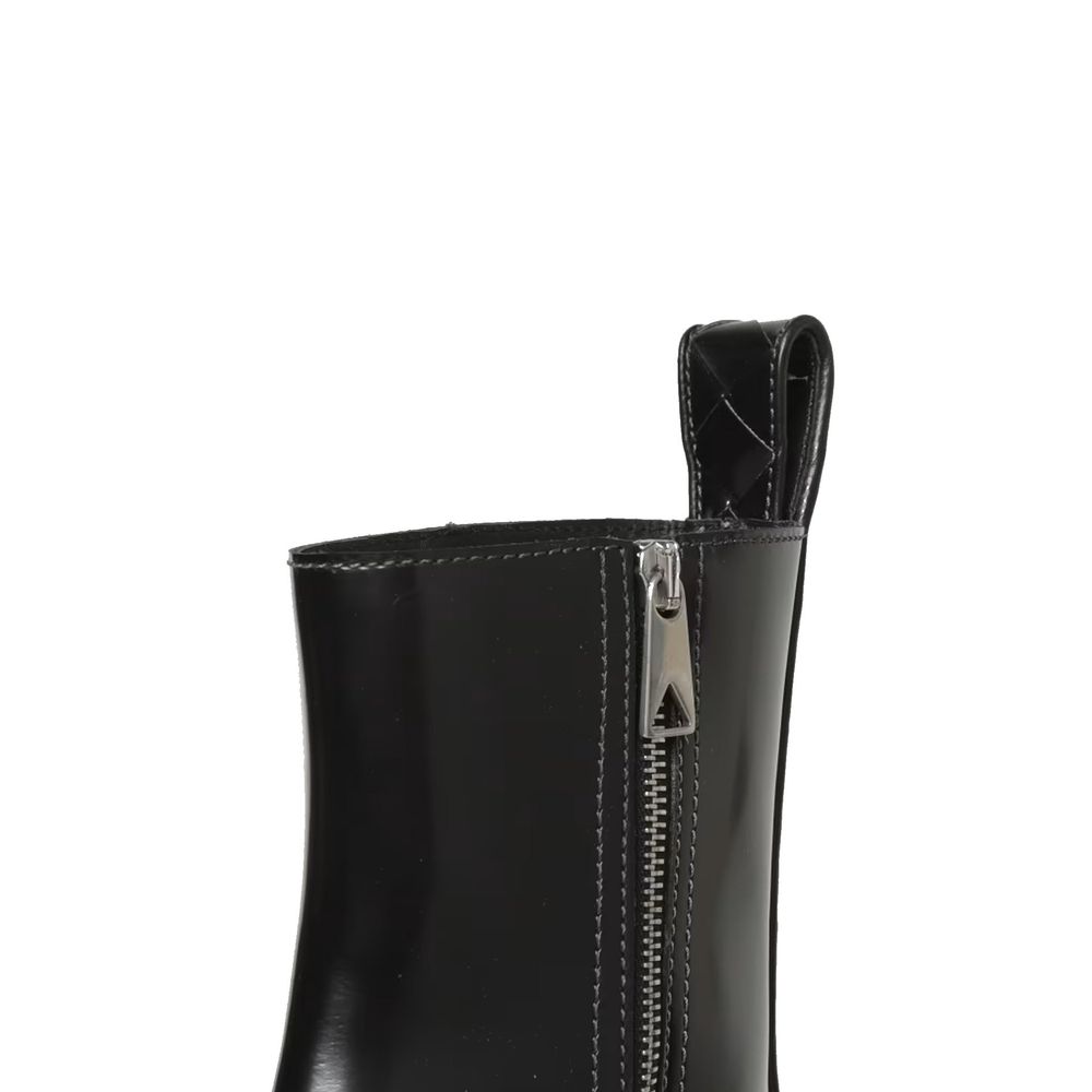 Bottega Veneta Black Calf Leather Chelsea Boots