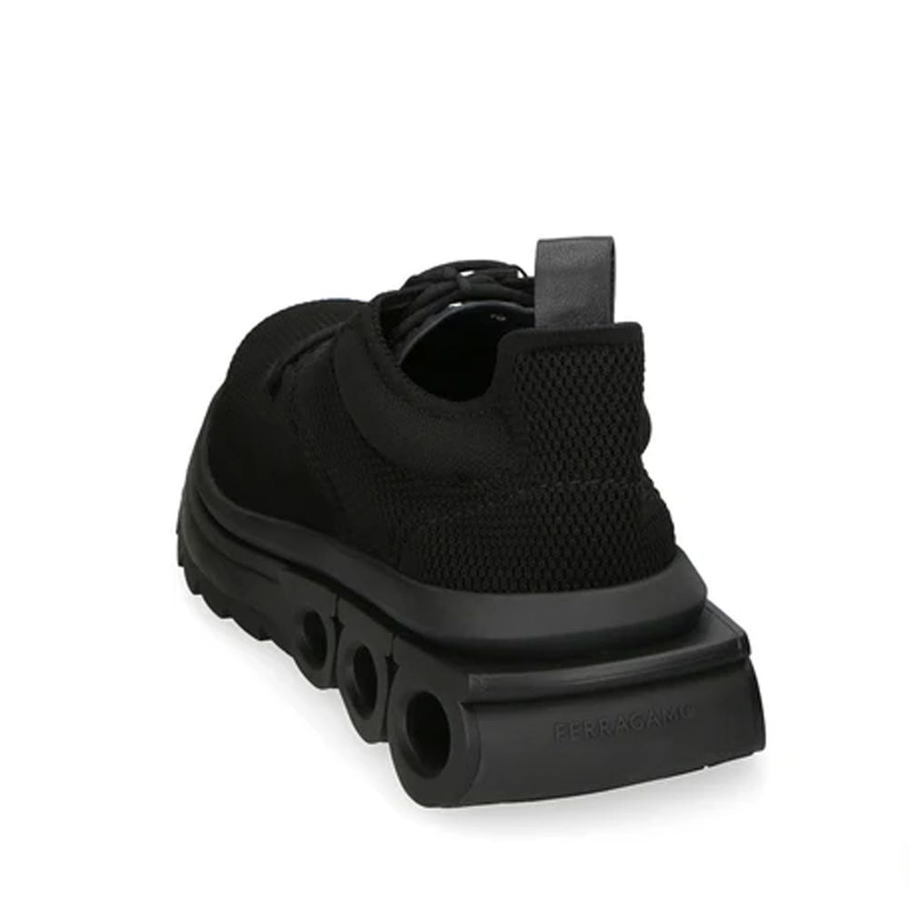 Salvatore Ferragamo Schwarze Sneaker aus Stoff