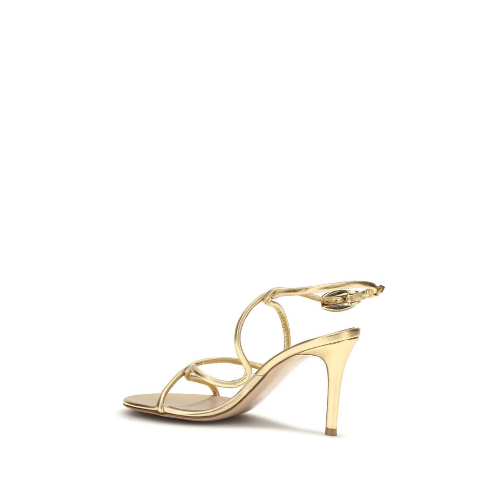 Gianvito Rossi Sandale mit Stiletto-Absatz aus goldenem Kalbsleder Bos Taurus