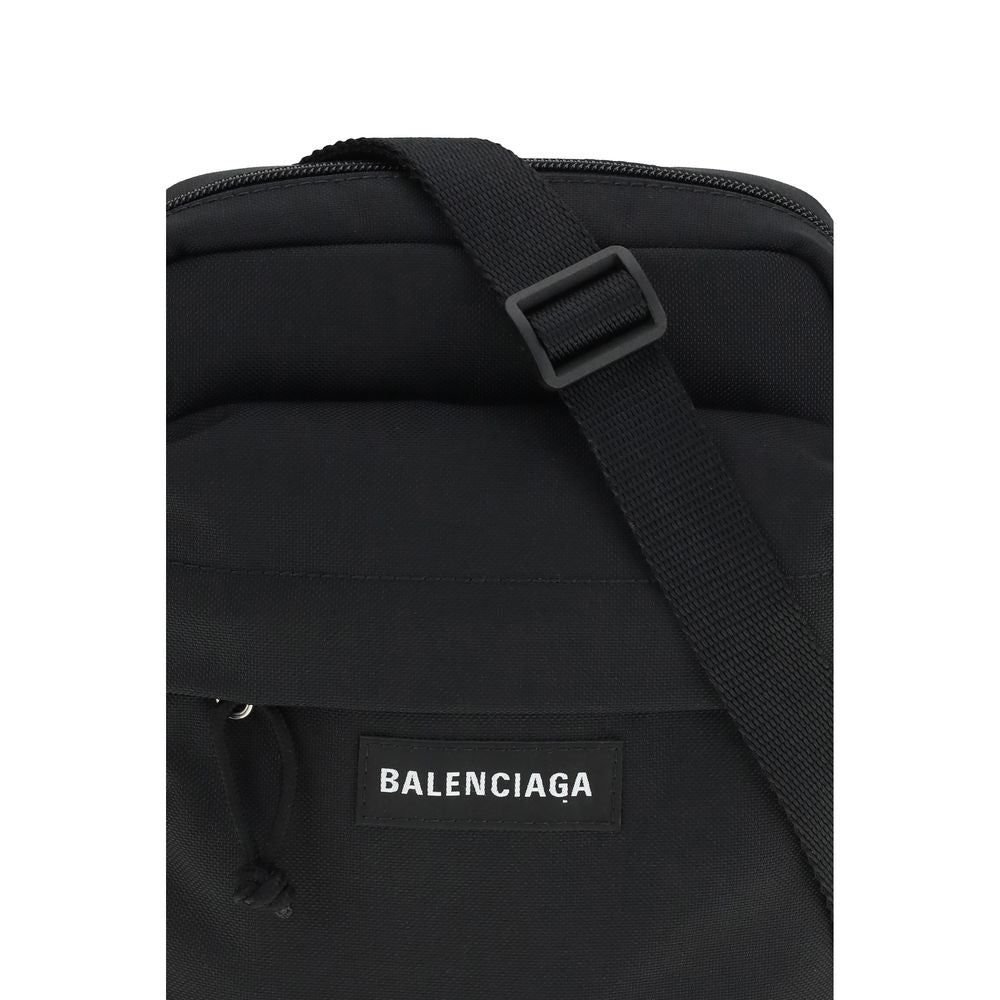 Balenciaga Schwarze Schultertasche aus Polyamid