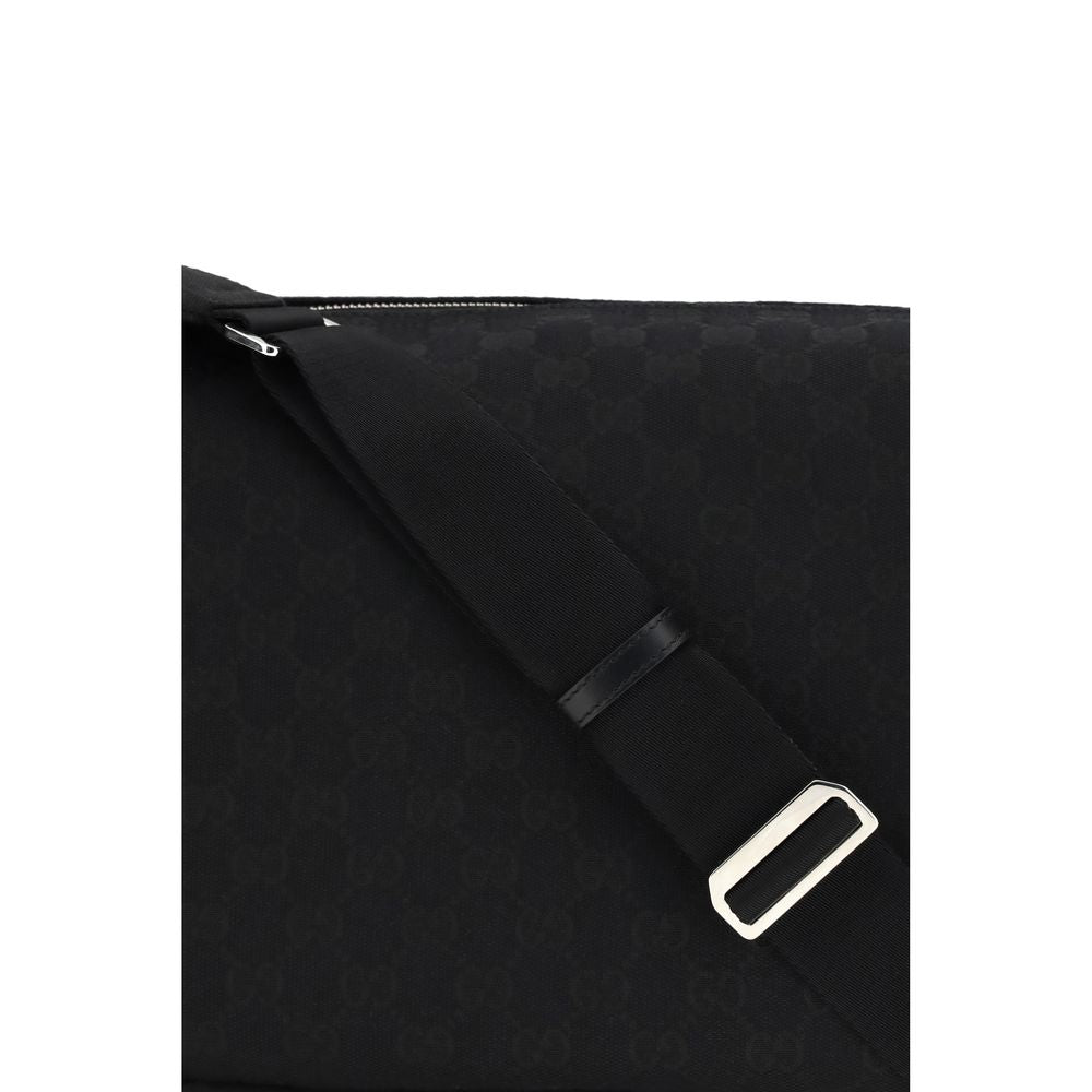 Gucci Schwarze Schultertasche aus Polyester