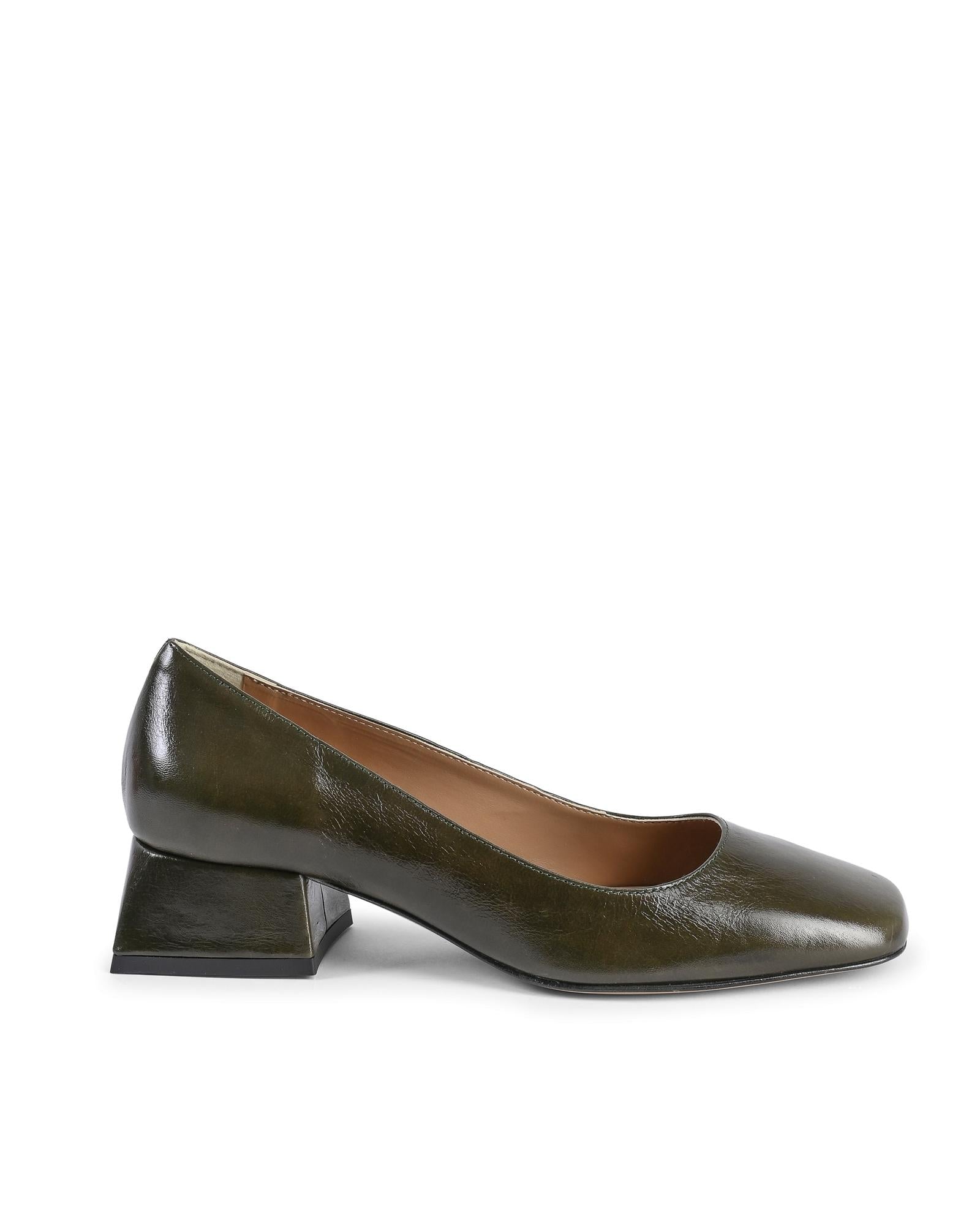 19V69 Italia Two-Tone Leather Ballet Flats