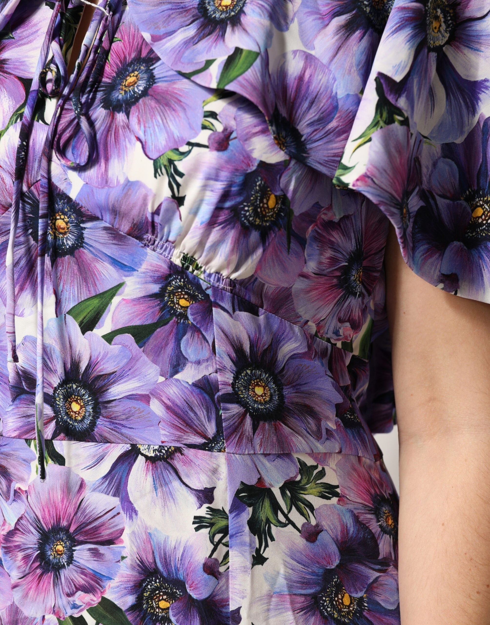 Dolce & Gabbana Elegant floor-length dress in purple floral stretch silk fabric