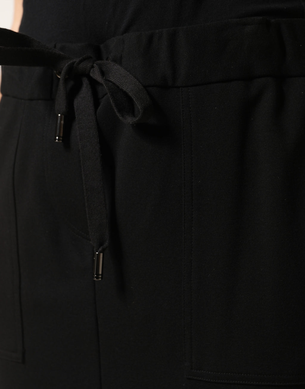 Dolce & Gabbana Schwarzer Maxi-Cargo-Rock aus Baumwolle mit Kordelzug