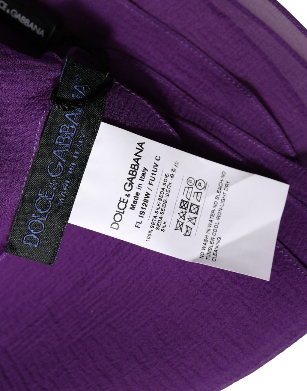 Dolce & Gabbana Purple Silk Scarf Stole 200cm x 134cm Shawl