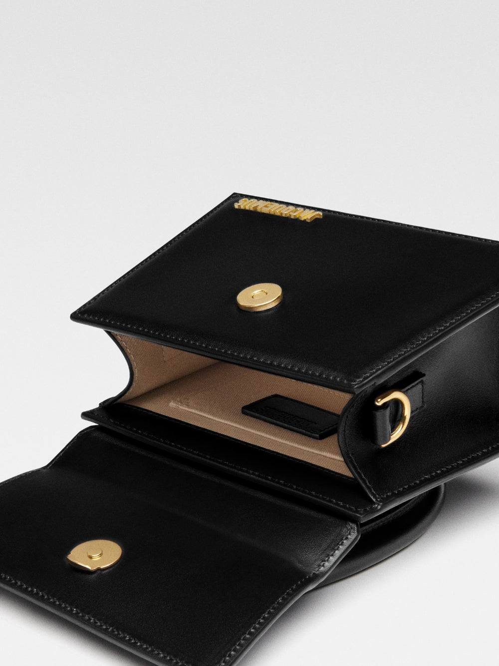 Jacquemus Schwarze Lederhandtasche Le Chiquito moyen