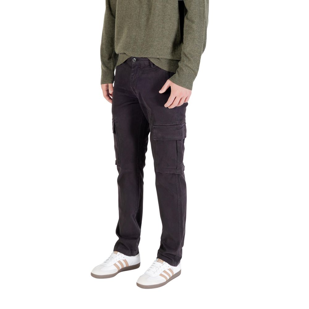 Lyle & Scott Schwarze Cargohose aus Baumwolle