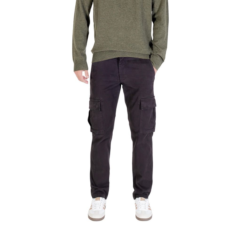 Lyle & Scott Schwarze Cargohose aus Baumwolle