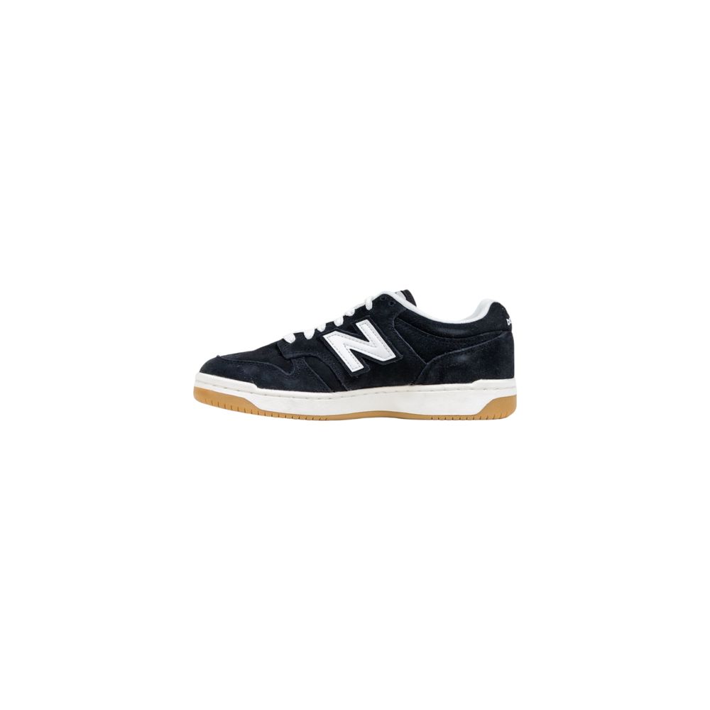 New Balance Schwarze und weiße Leder-Sneaker im Athletic-Look