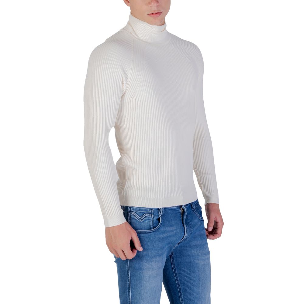 Antony Morato Cremefarbener Rollkragenpullover aus Viskose