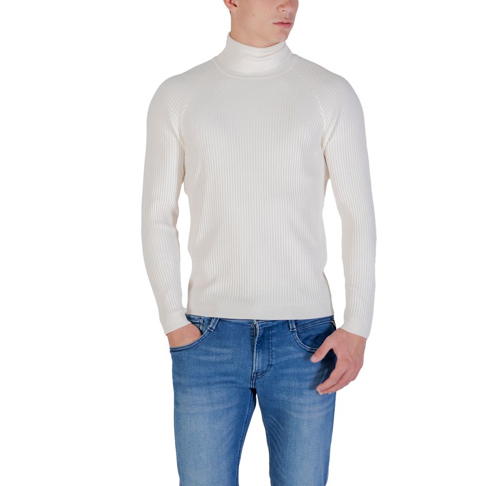 Antony Morato Cremefarbener Rollkragenpullover aus Viskose