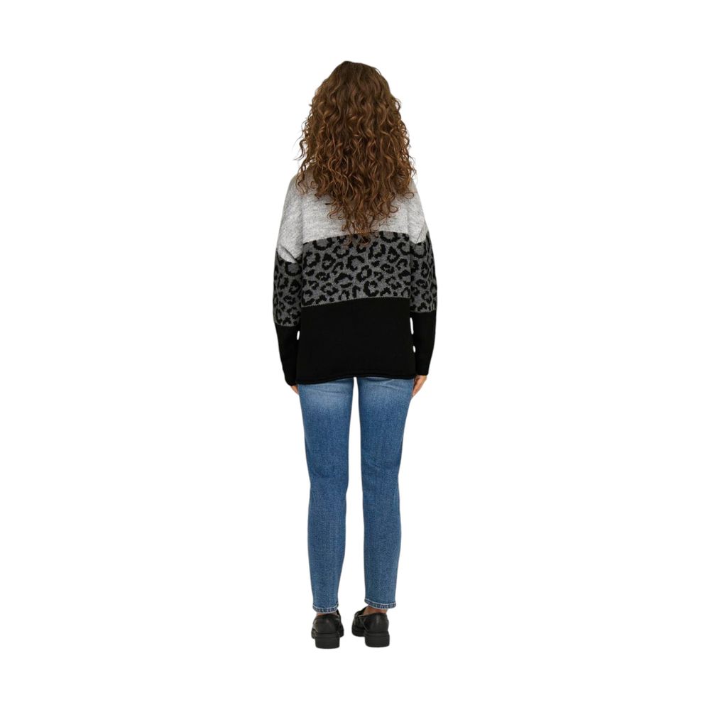 Only Gray Sweatshirt Made from Marabou Feathers