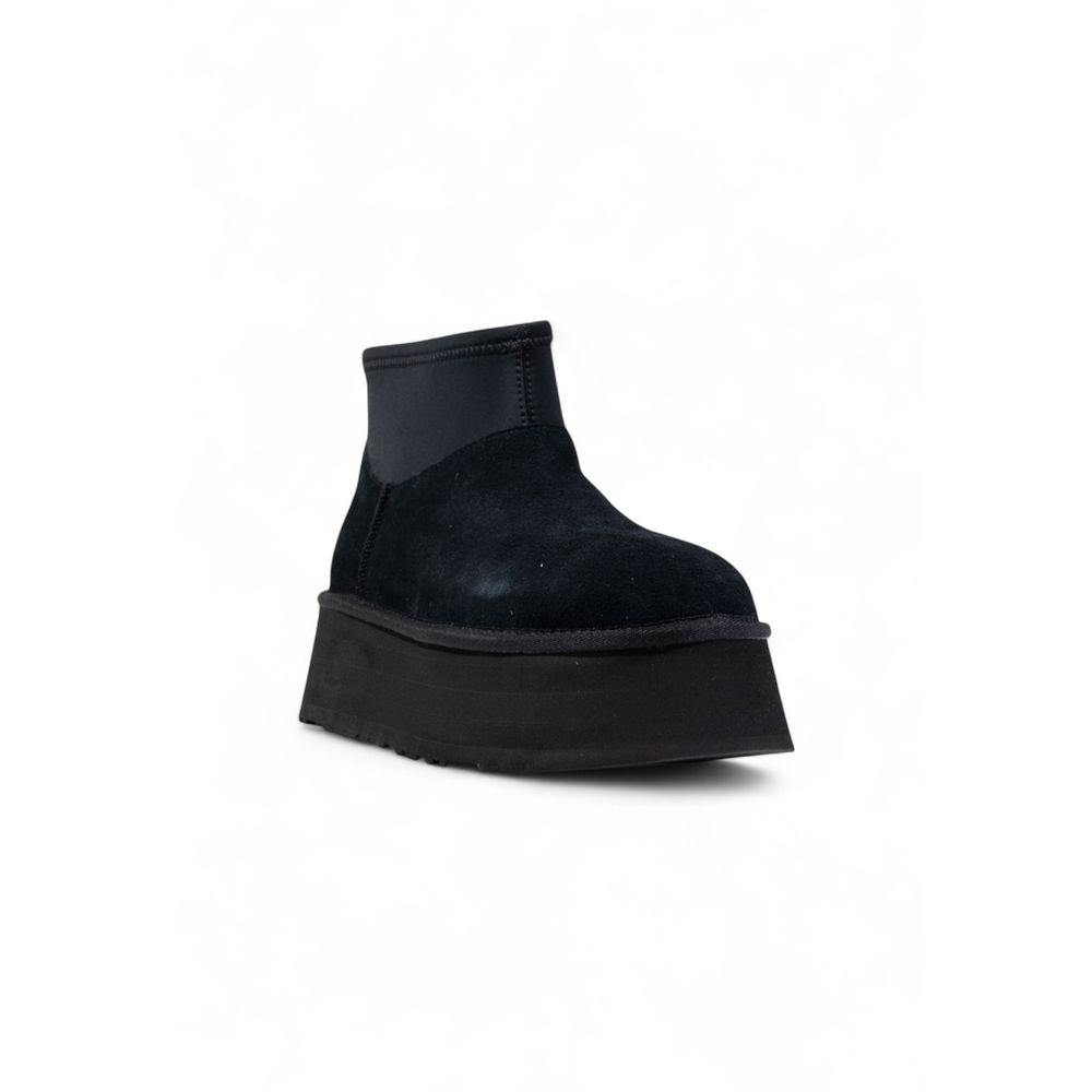 UGG Schwarze Ankle Boots aus Wildleder