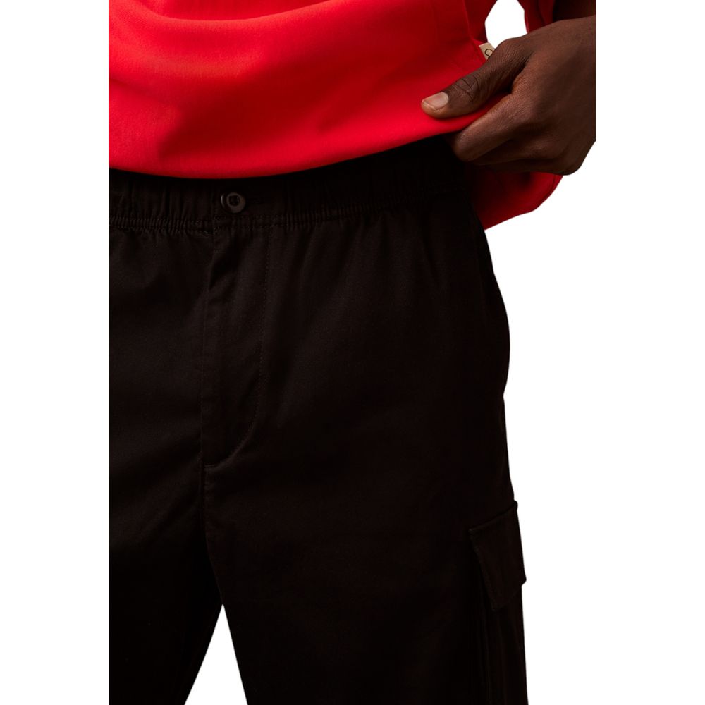 Calvin Klein Jeans Schwarze Cargohose aus Baumwolle