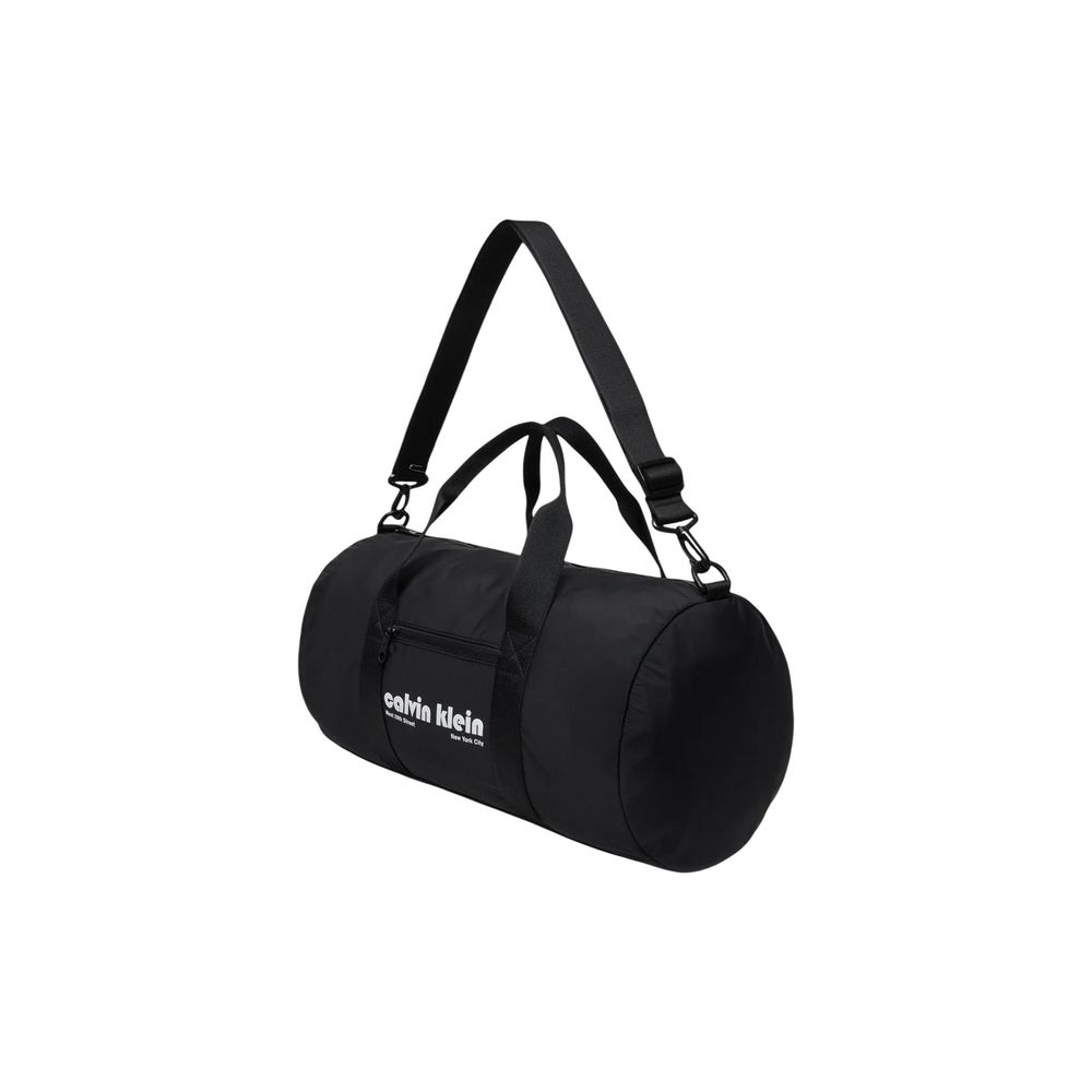 Calvin Klein Schwarze Reisetasche aus recyceltem Polyester