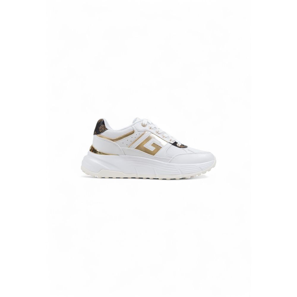 Guess Weiße Sneaker aus Polyethylen mit klobiger Sohle