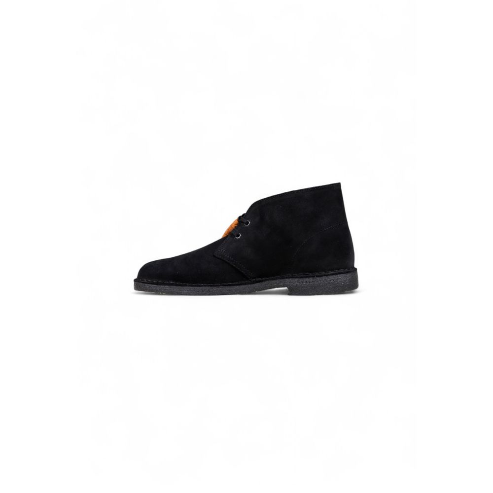 Clarks Schwarze Schnürstiefel aus Wildleder