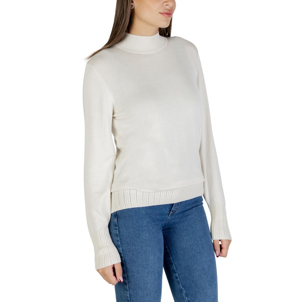 ICHI Beige Viscose Turtleneck Sweater