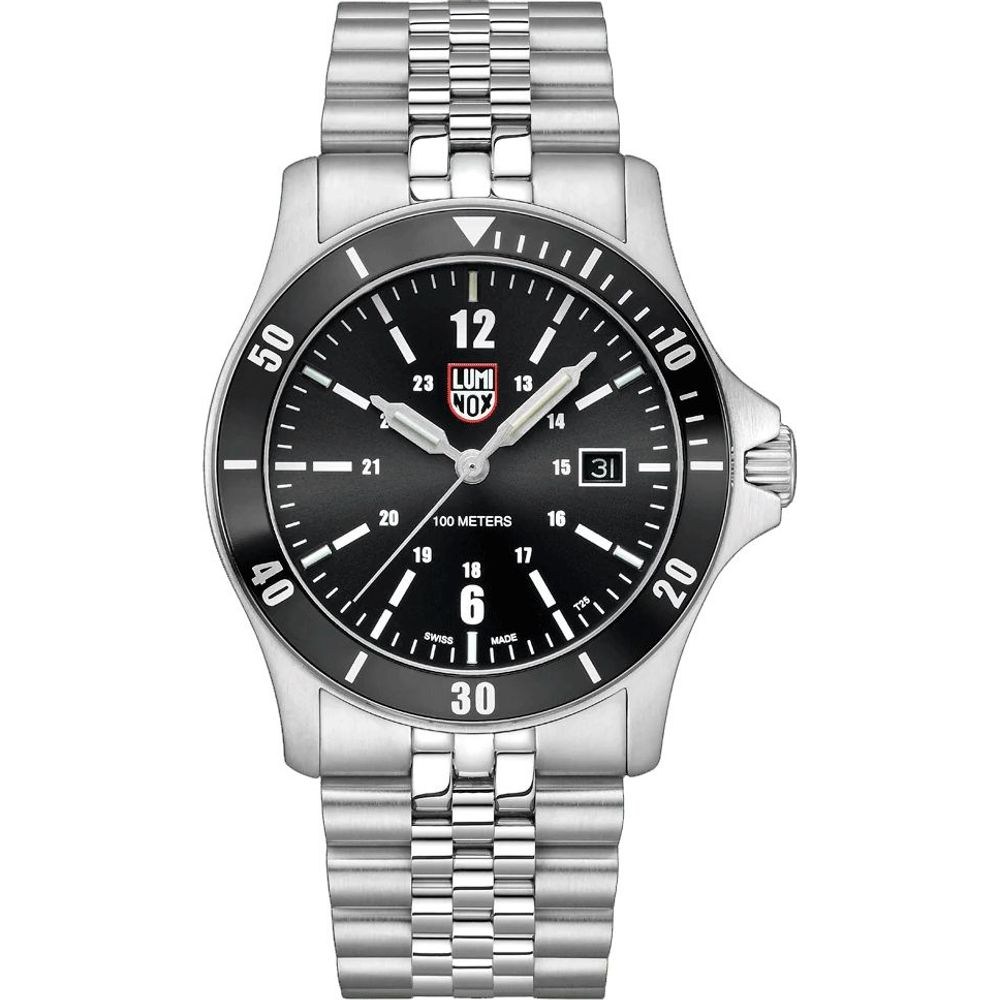 Luminox Graue Sportuhr aus Edelstahl