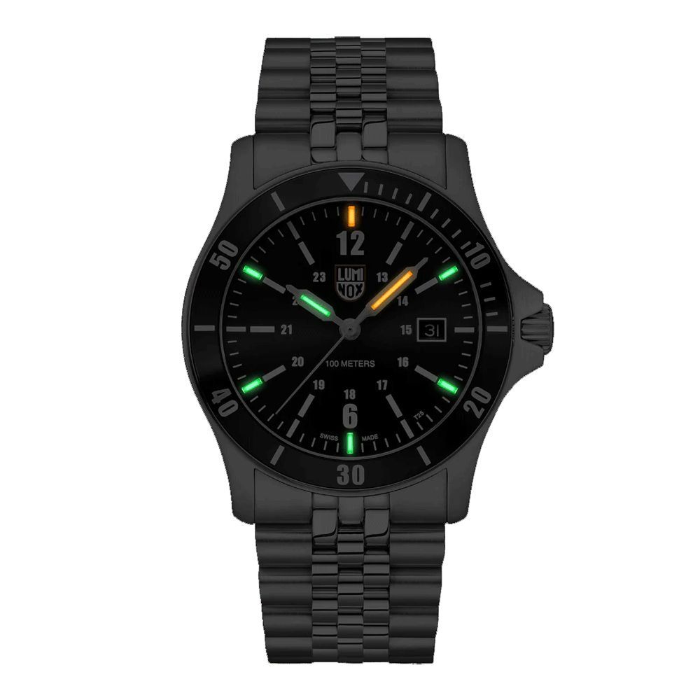 Luminox Graue Sportuhr aus Edelstahl