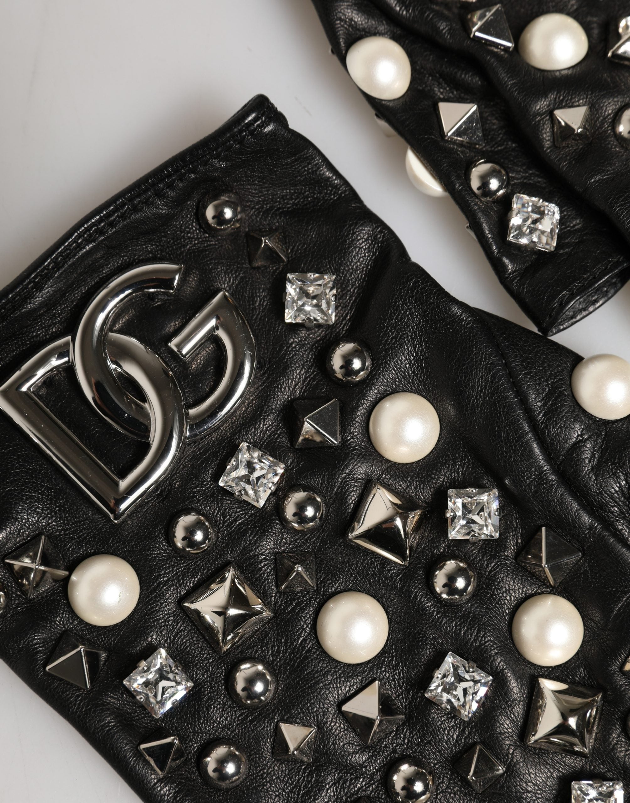 Dolce & Gabbana Black Pearl-Embellished Wrist-Length Gloves
