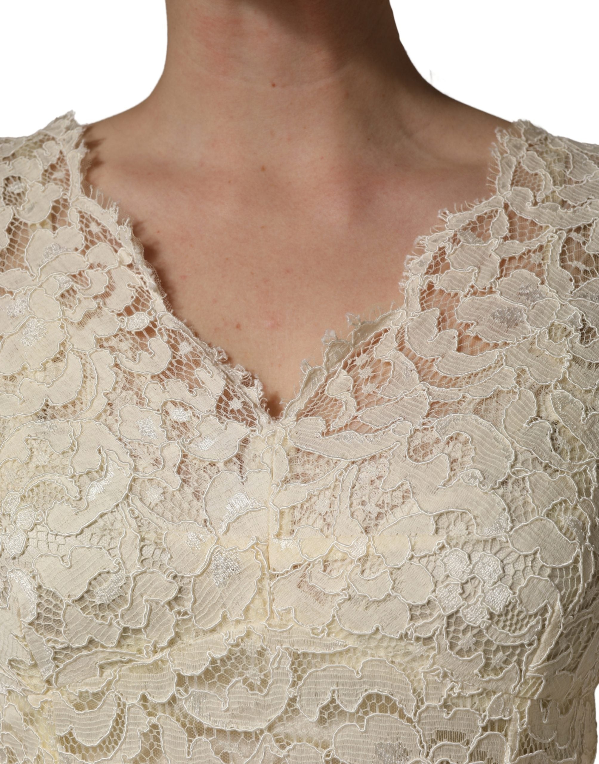 Dolce & Gabbana Elfenbein-farbenes Etuikleid aus floraler Spitze