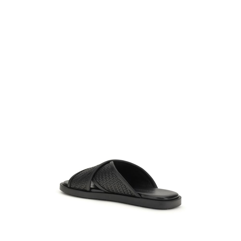 Ferragamo Schwarze Bos Taurus Kalbsleder flache Sandalen