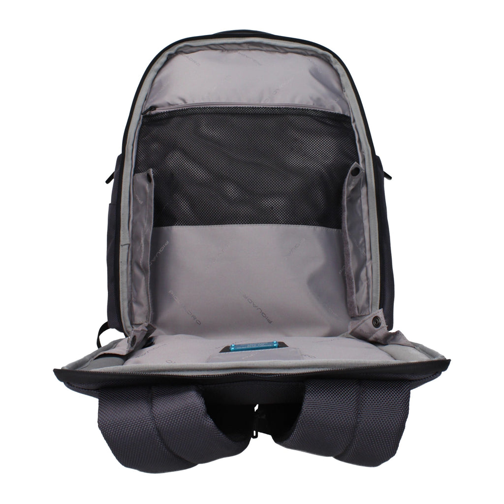 Piquadro Grauer Rucksack aus recyceltem Nylon