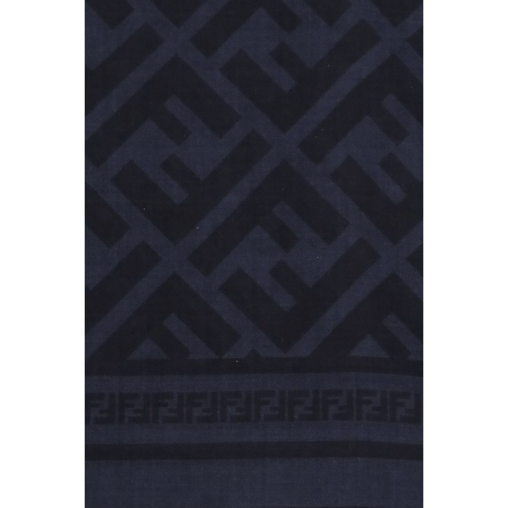 Fendi Blauer Schal aus Fleece-Wolle
