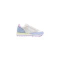 Saucony sneakers in cream-colored suede