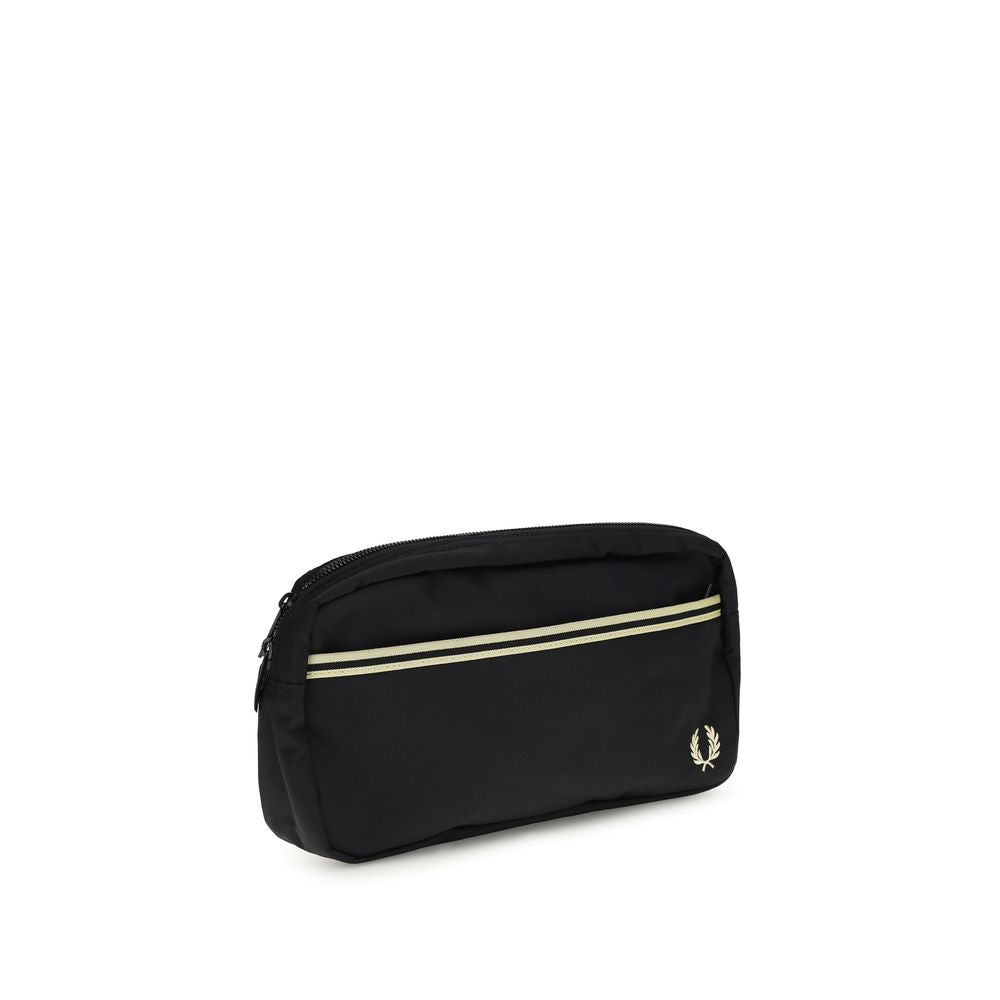 Fred Perry Schwarze Schultertasche aus recyceltem Polyamid