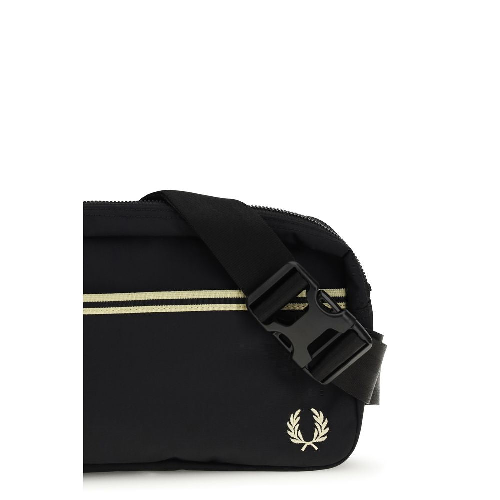 Fred Perry Schwarze Schultertasche aus recyceltem Polyamid