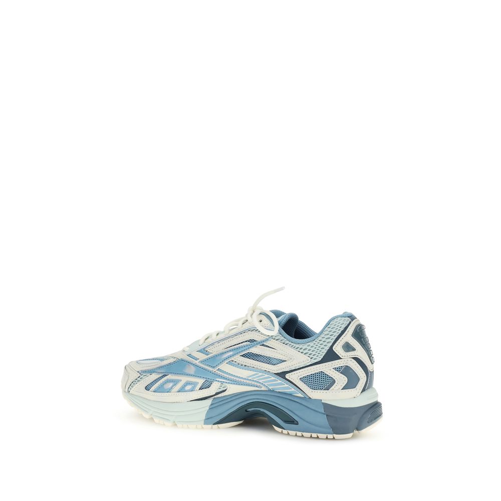 Reebok blue polyethylene sneakers for athletic activities