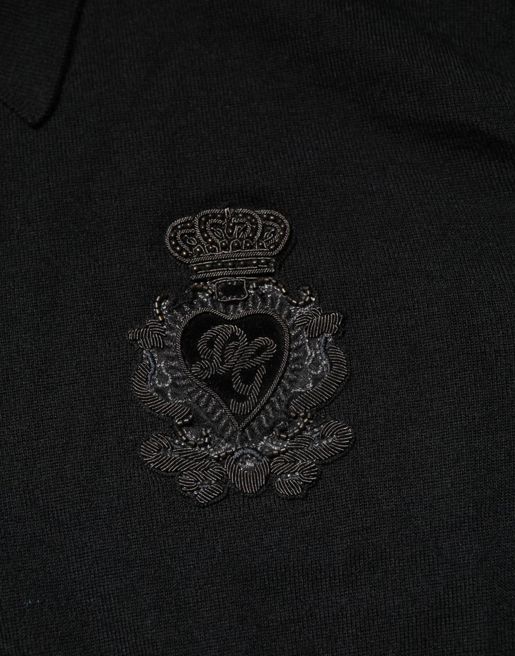 Dolce & Gabbana Schwarzer Pullover mit Crest-Detail und langen Ärmeln für Herren