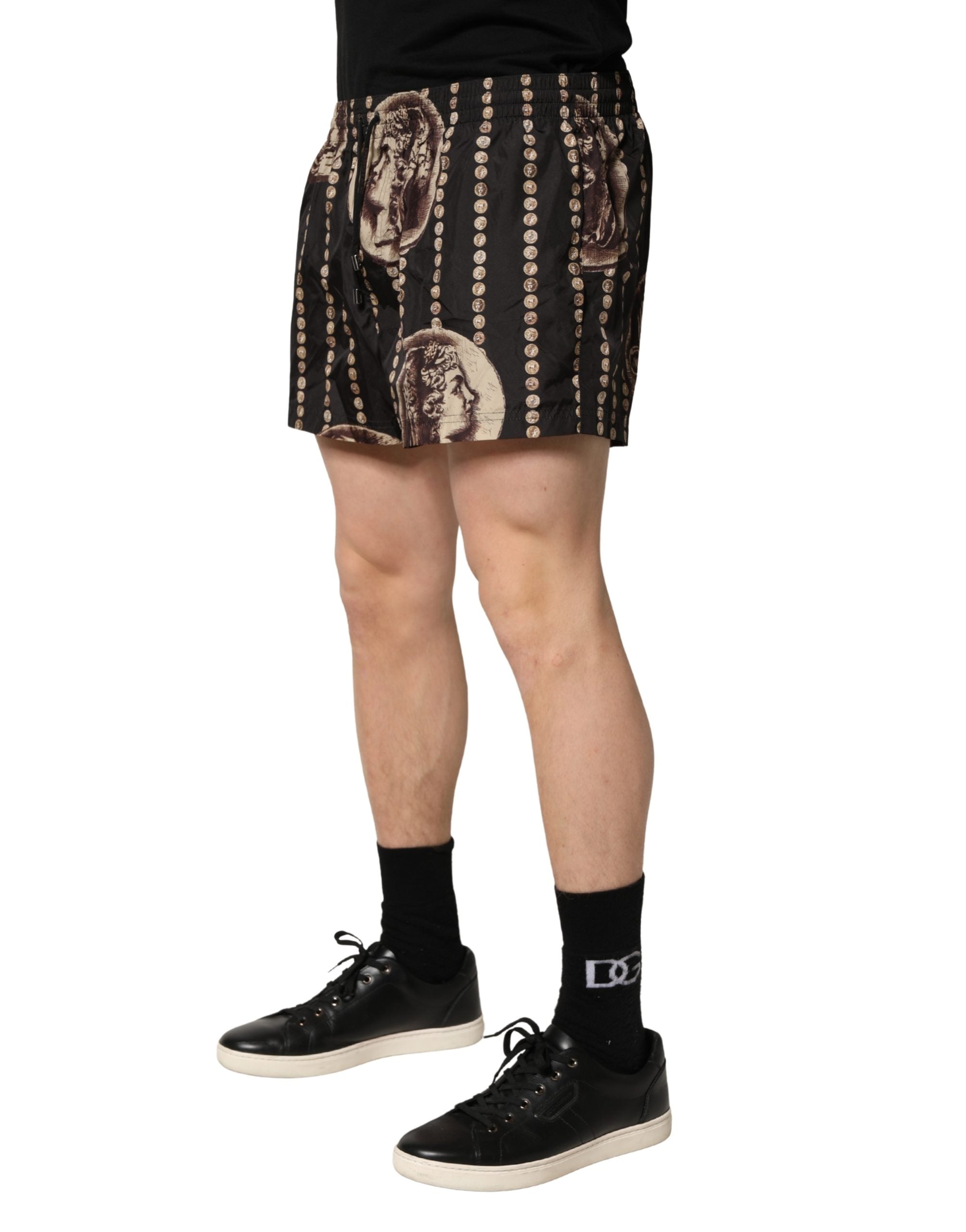 Dolce & Gabbana Schwarze Badeshorts mit römischem Münzdruck