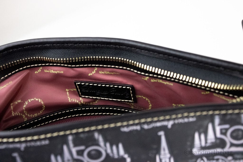 Dooney & Bourke Schwarze Walt Disney World 50th Anniversary Leder-Tasche