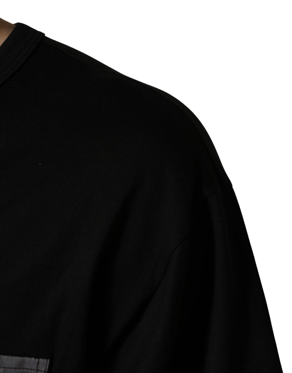 Dolce & Gabbana Schwarzes Oversize-T-Shirt mit Camouflage-Tasche