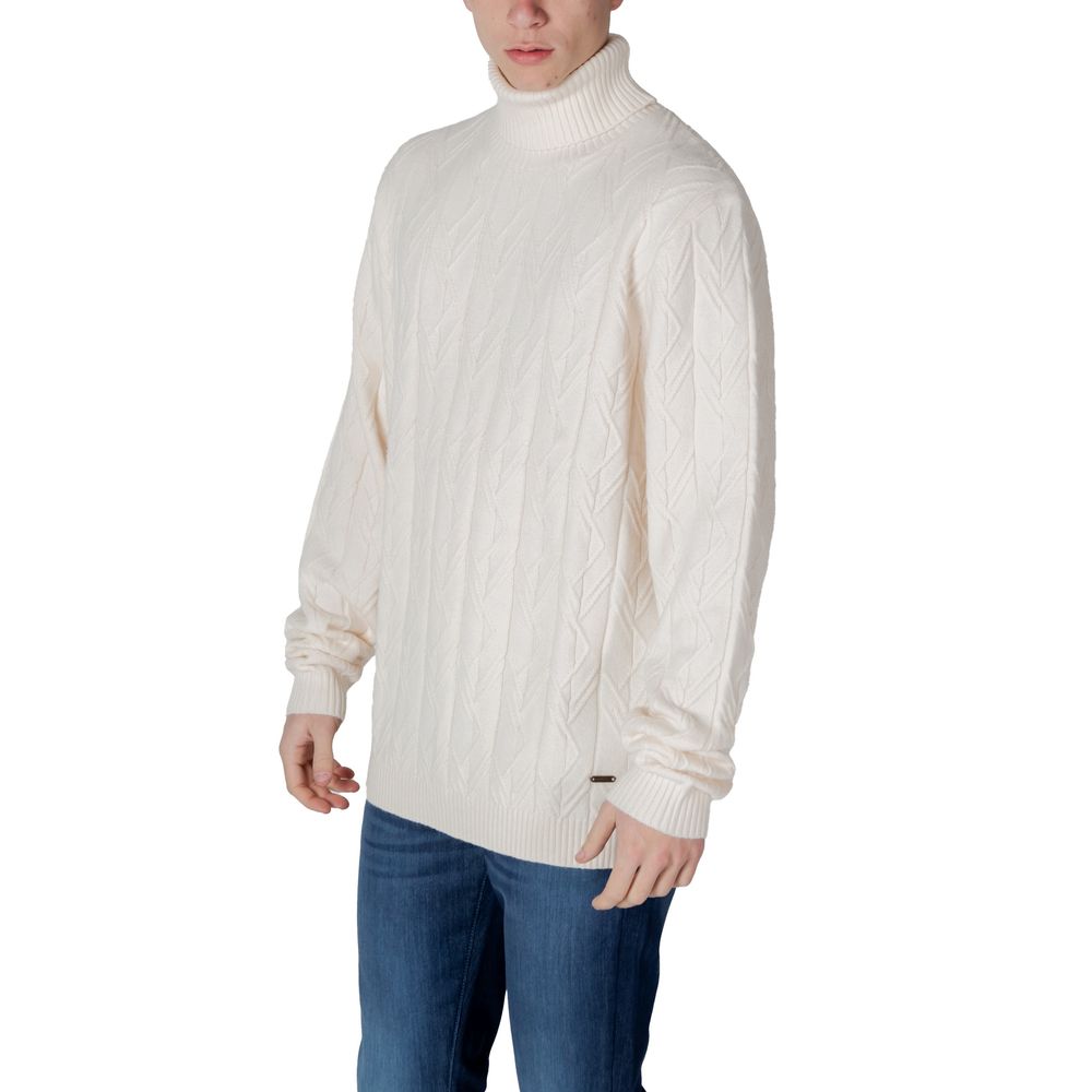 In My Hood Cremefarbener Rollkragenpullover aus Polyester