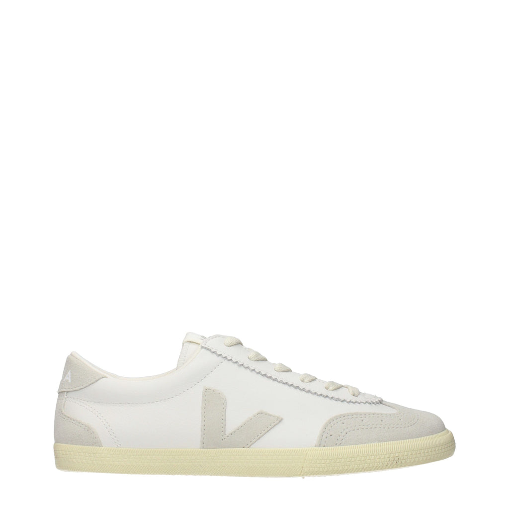 Veja Weiße Low-Top-Sneaker aus Leder