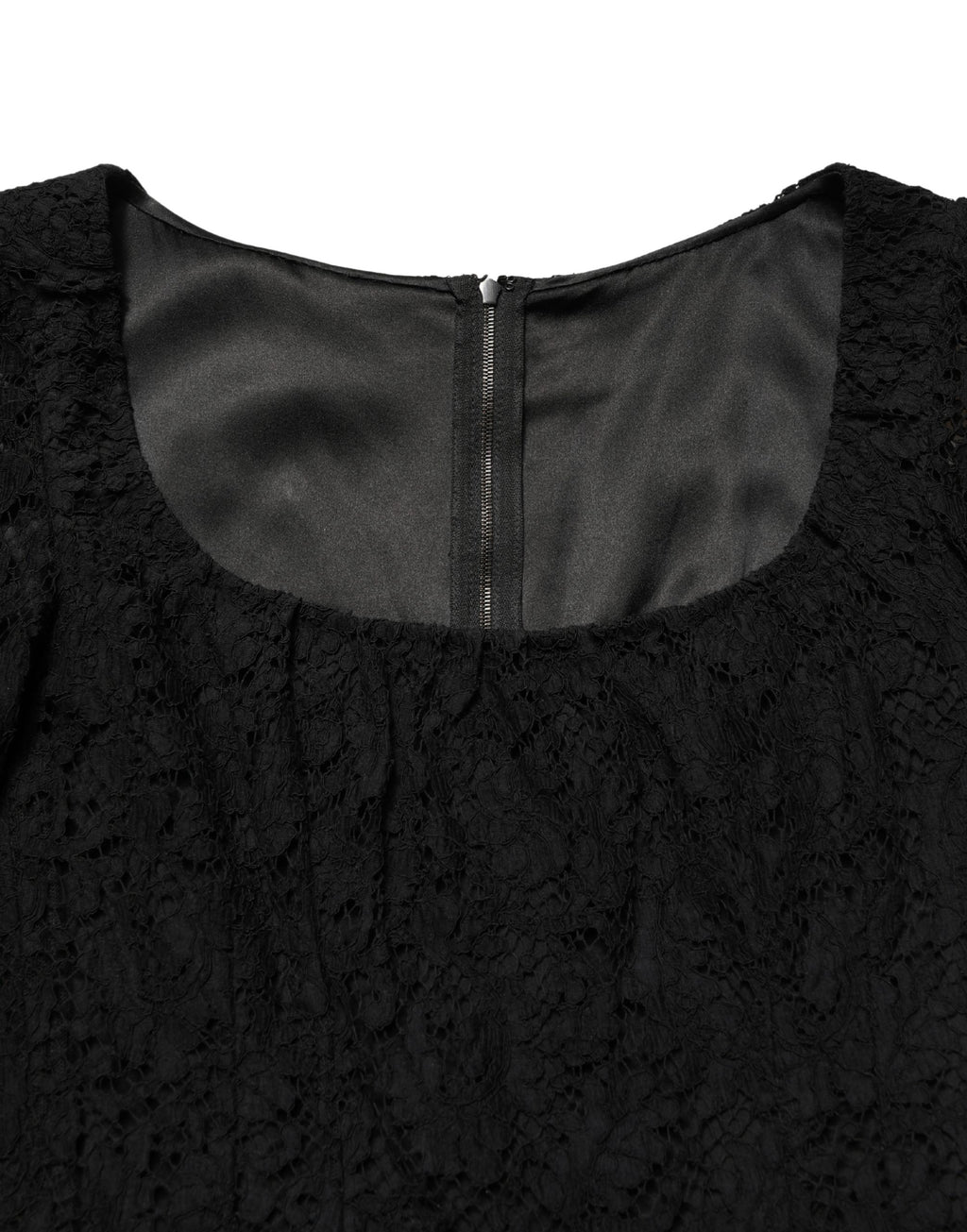 Dolce & Gabbana Schwarzes Maxikleid mit Spitzendetails und eckigem Ausschnitt