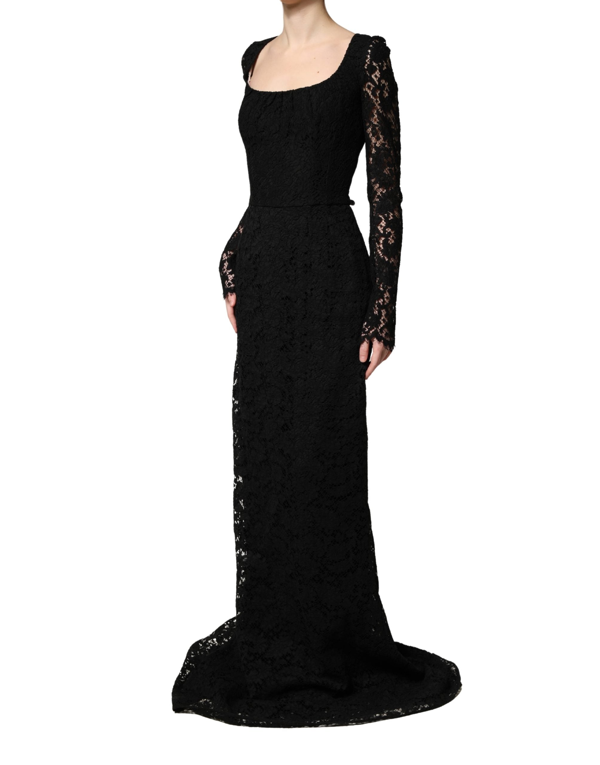 Dolce & Gabbana Schwarzes Maxikleid mit Spitzendetails und eckigem Ausschnitt
