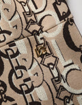 Dolce & Gabbana Braunes Etuikleid mit DG-Logo-Kette und kurzen Ärmeln
