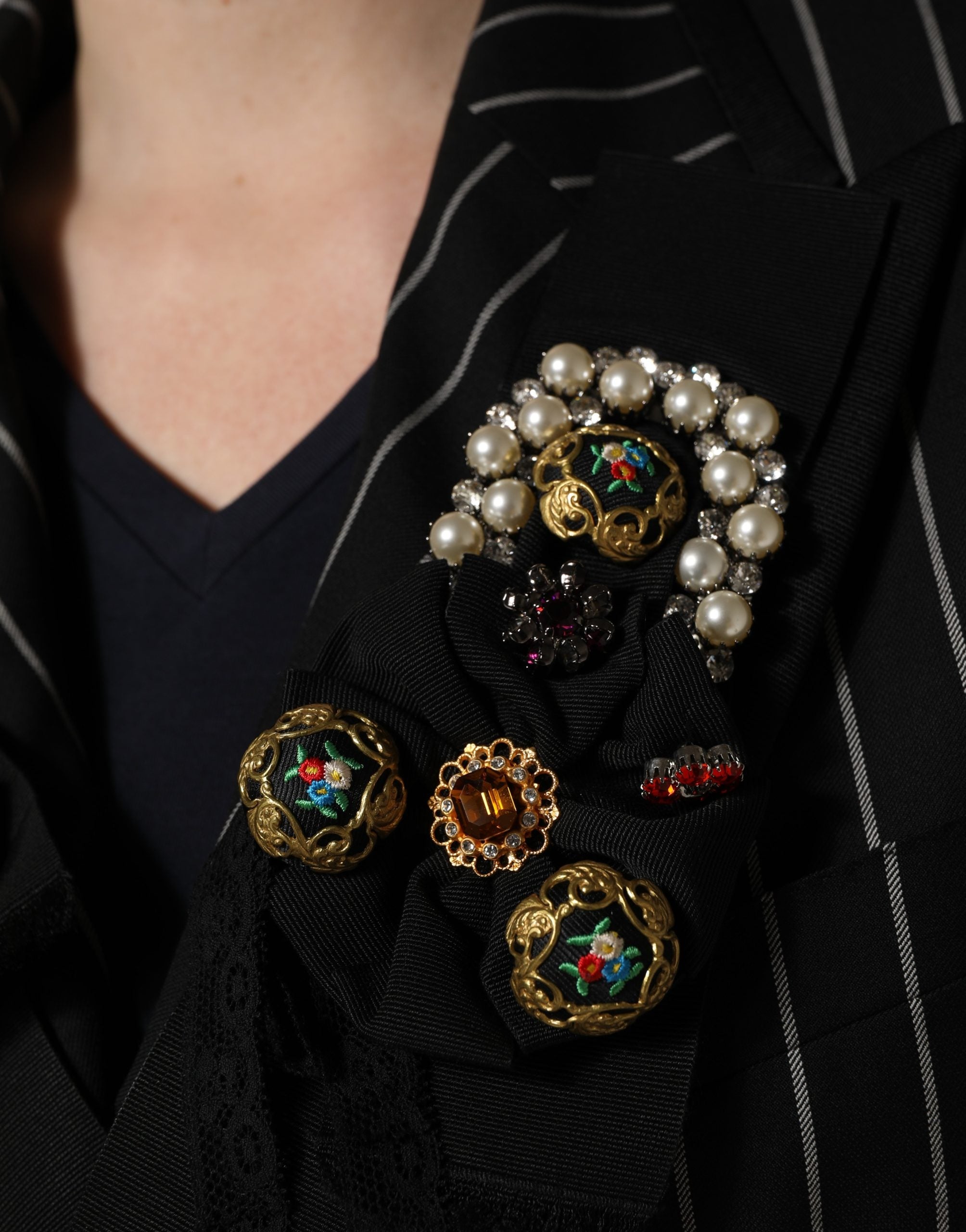 Dolce & Gabbana Schwarzer Nadelstreifen-Blazer im Double-Breasted-Stil