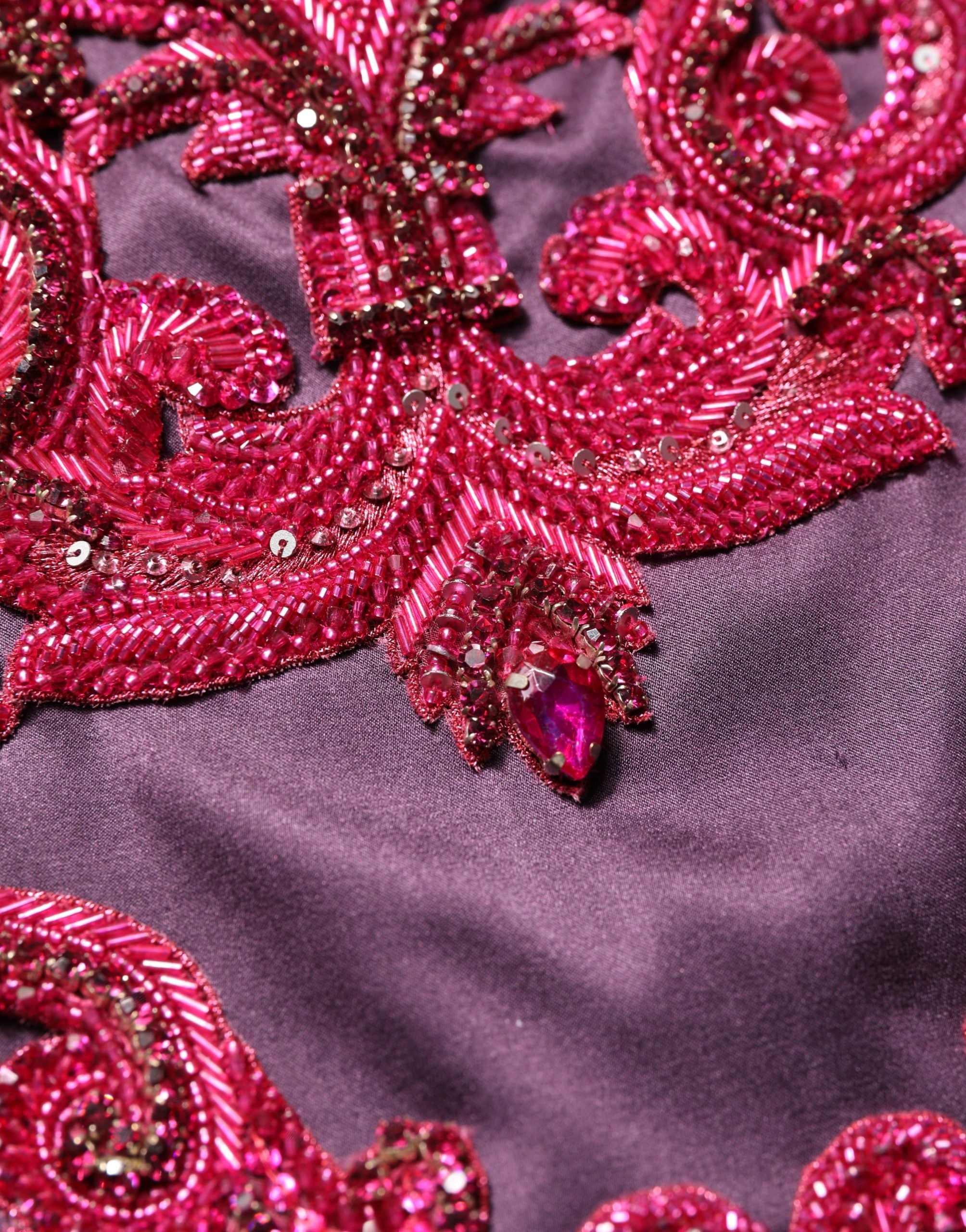 Dolce & Gabbana Lila Seiden-Abendkleid mit Kristallen und Trägern, bodenlang