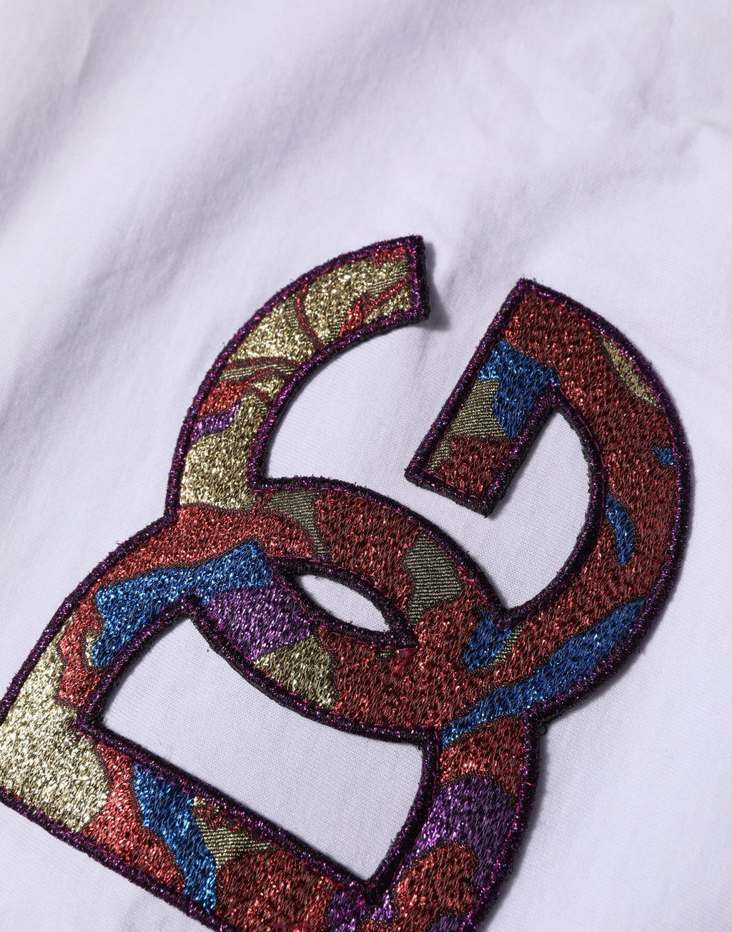Dolce & Gabbana Weißes Baumwoll-T-Shirt mit DG-Logo-Patch und Rundhalsausschnitt