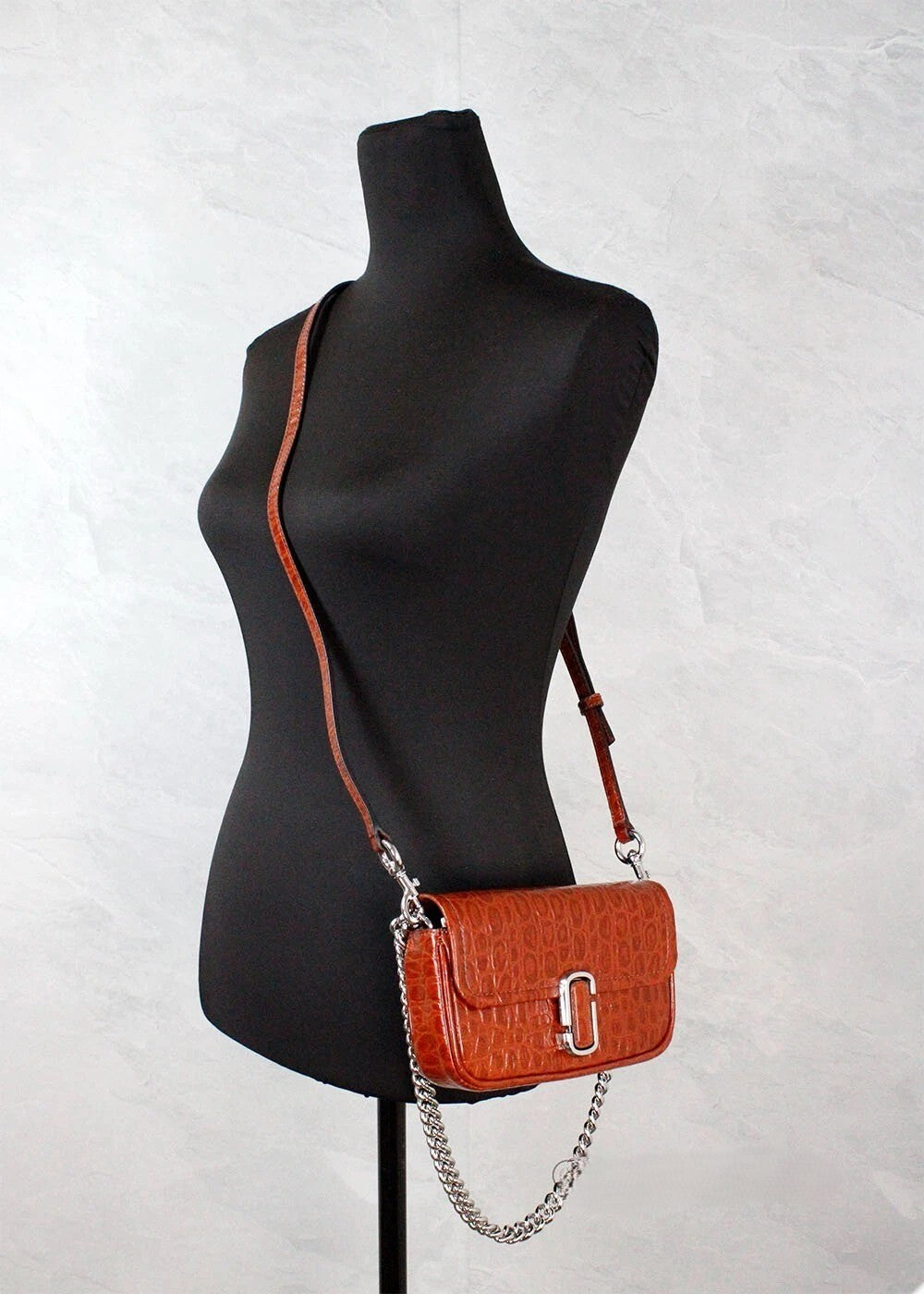 Marc Jacobs The Mini Shoulder Bag Spice Brown Geprägtes Leder Umhängetasche