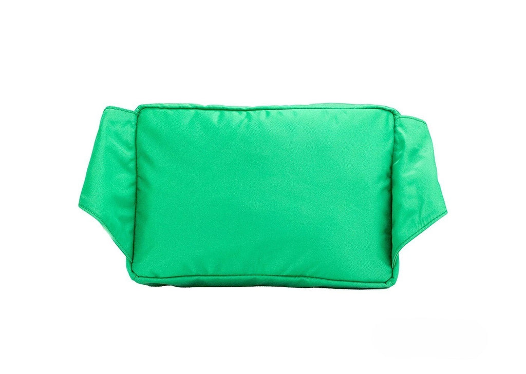 Versace Kleine Gürteltasche aus mattem, leuchtend grünem Nylon mit Medusa-Logo
