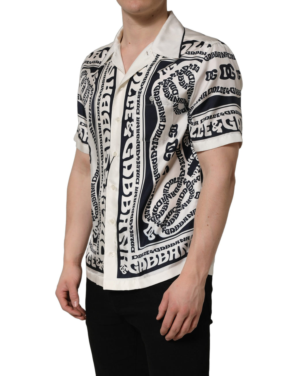 Dolce & Gabbana Kurzarmhemd mit schwarzem und weißem Logo-Bandana-Print