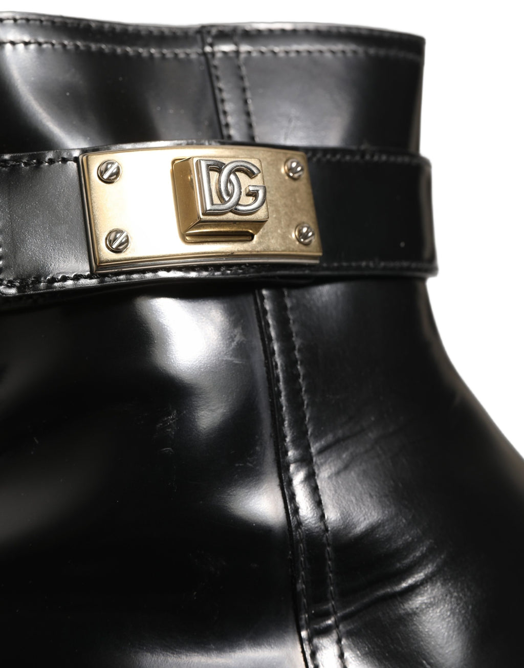 Dolce & Gabbana Schwarze Lederstiefel mit Logo-Schnalle, mittelhoher Schaft